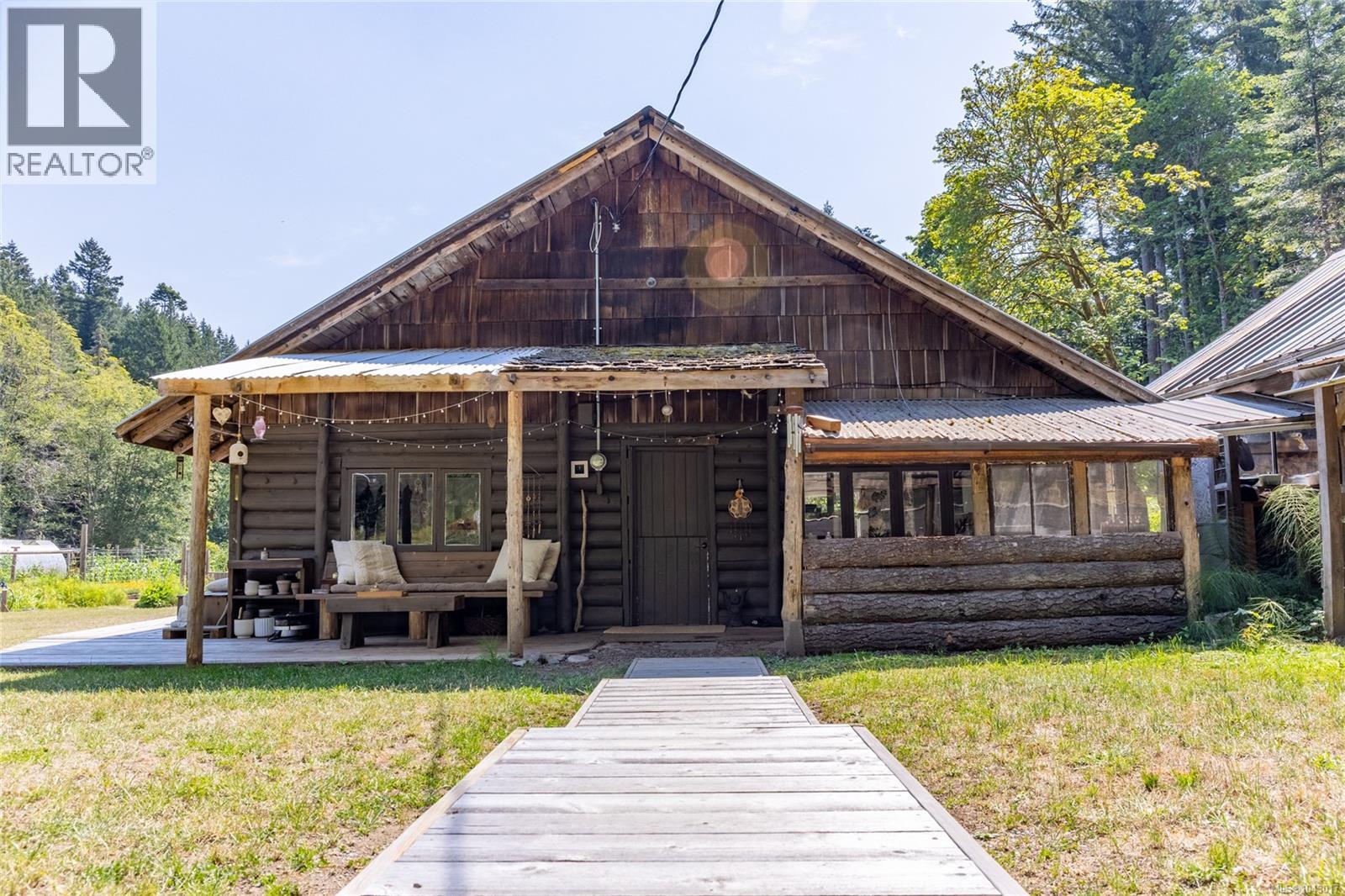 4501 Short Rd, Pender Island
