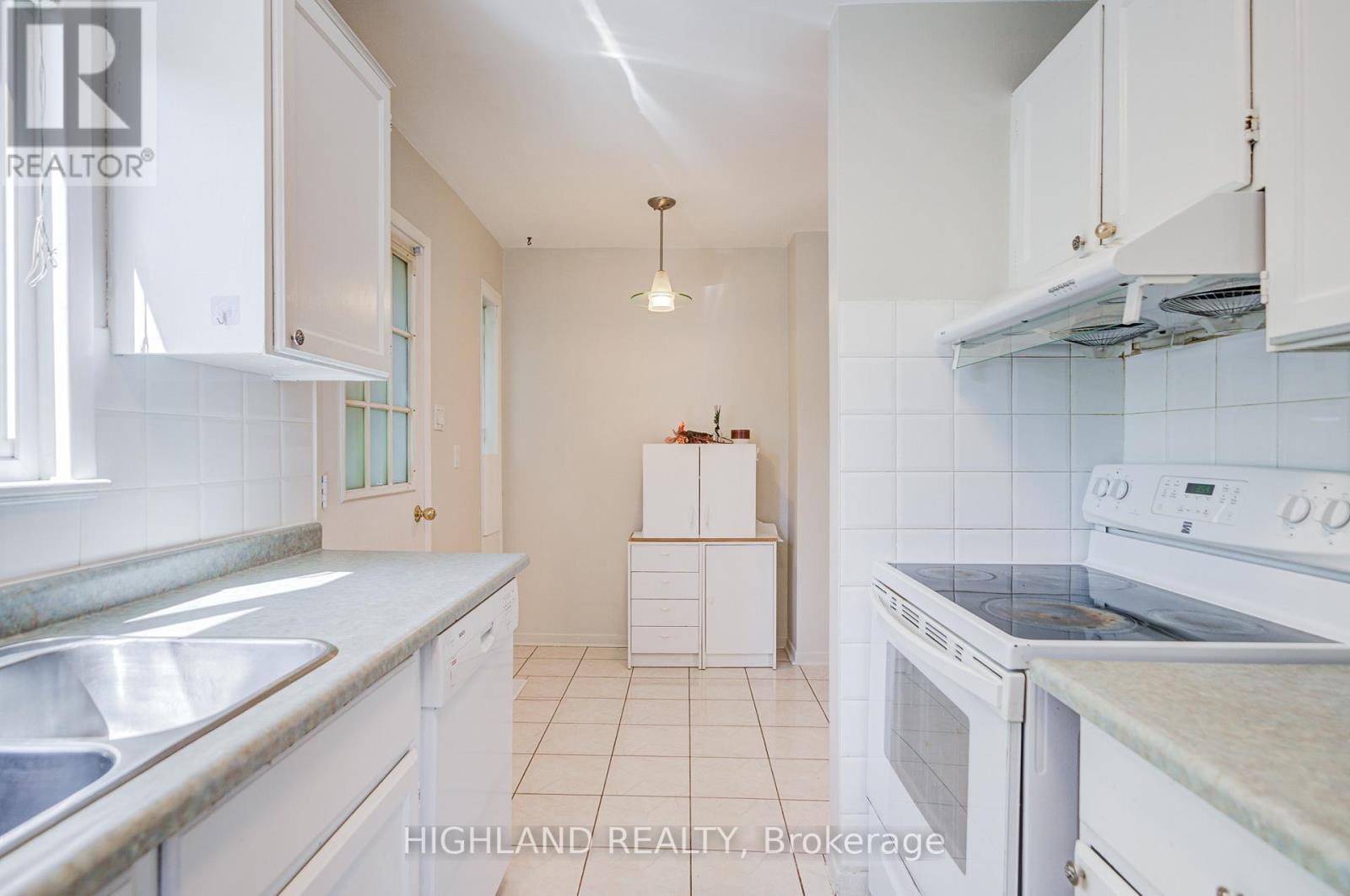 2075 SOUTH MILLWAY - 13