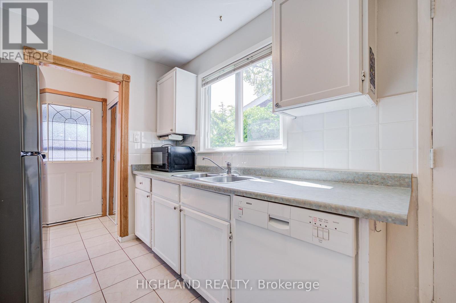 2075 SOUTH MILLWAY - 14