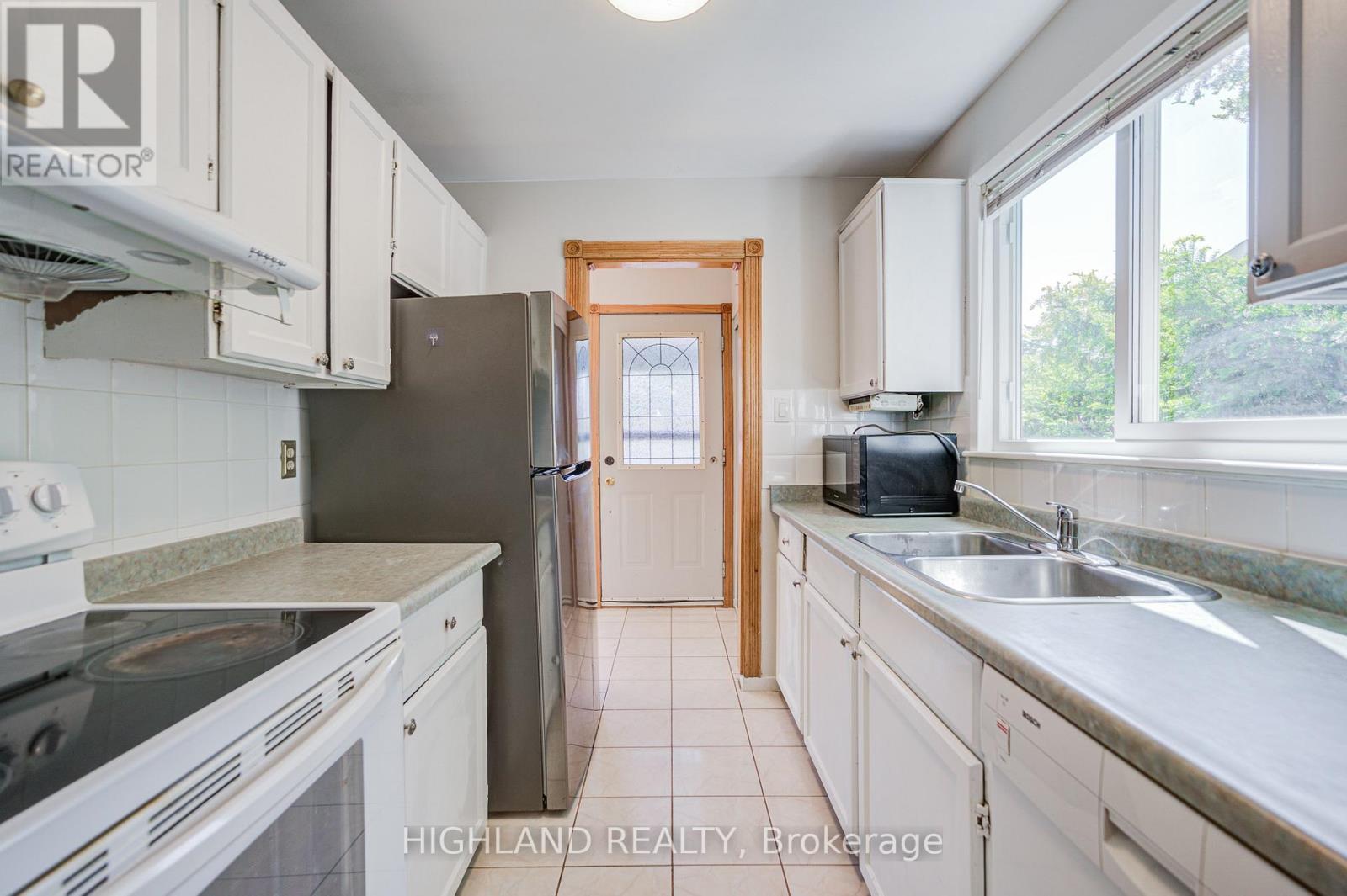 2075 SOUTH MILLWAY - 15