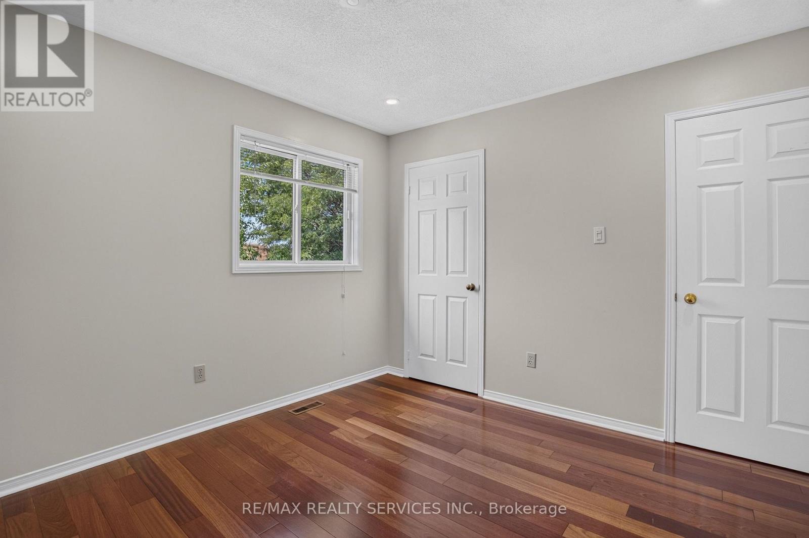 2153 OAK BLISS CRESCENT - Image 36