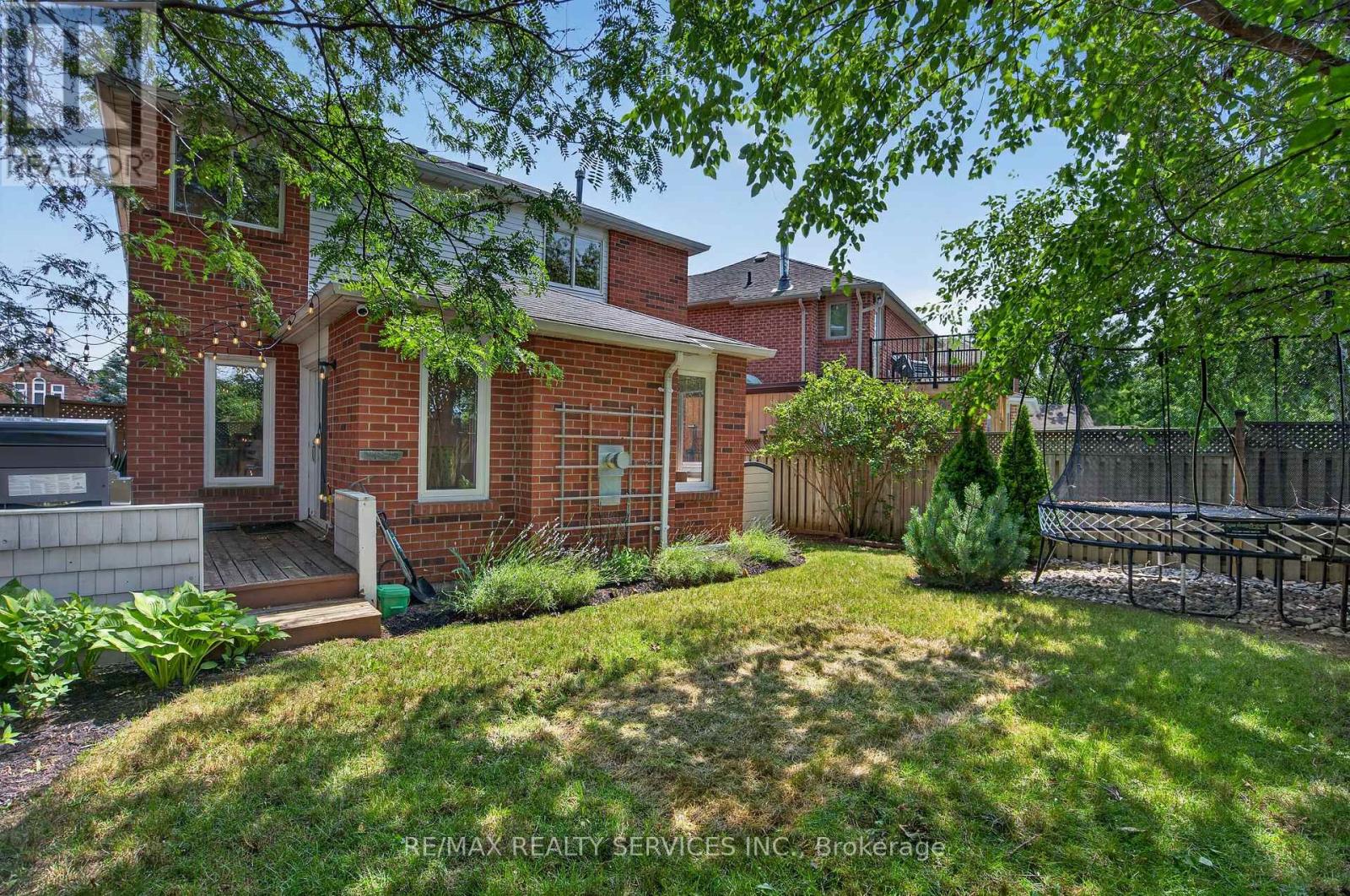 2153 OAK BLISS CRESCENT - Image 47
