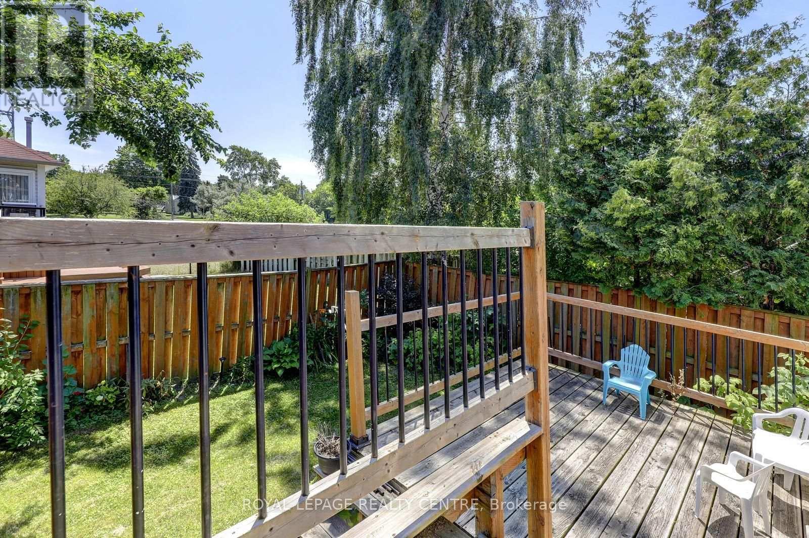 1296 WOODHILL COURT - 40