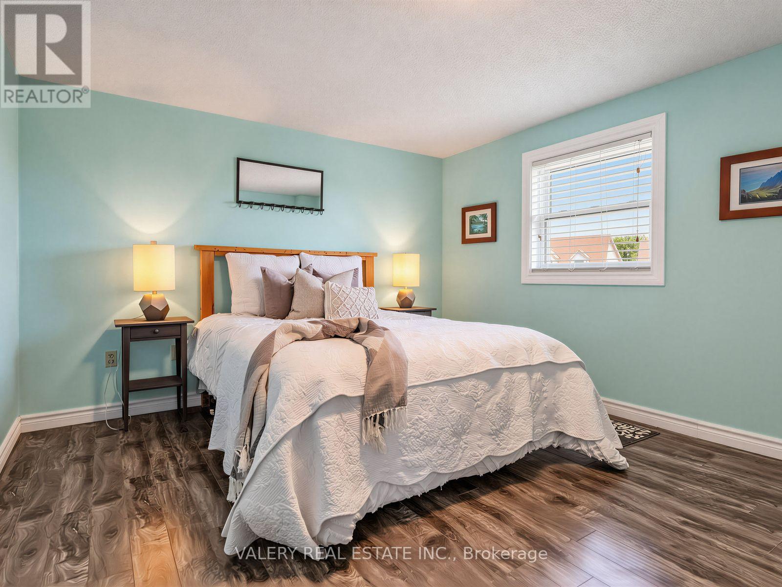 466 MISTY CRESCENT - 17