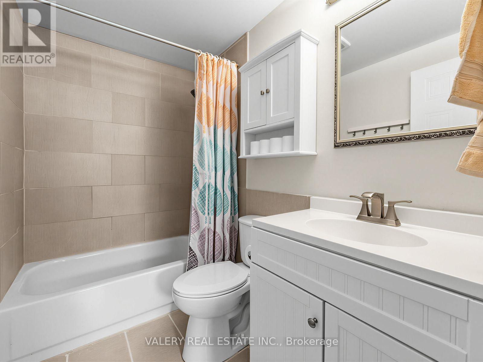 466 MISTY CRESCENT - 24