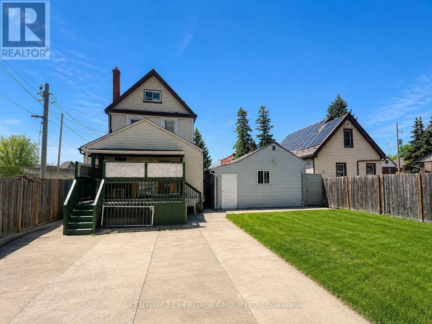 406 JACKSON STREET W - 18