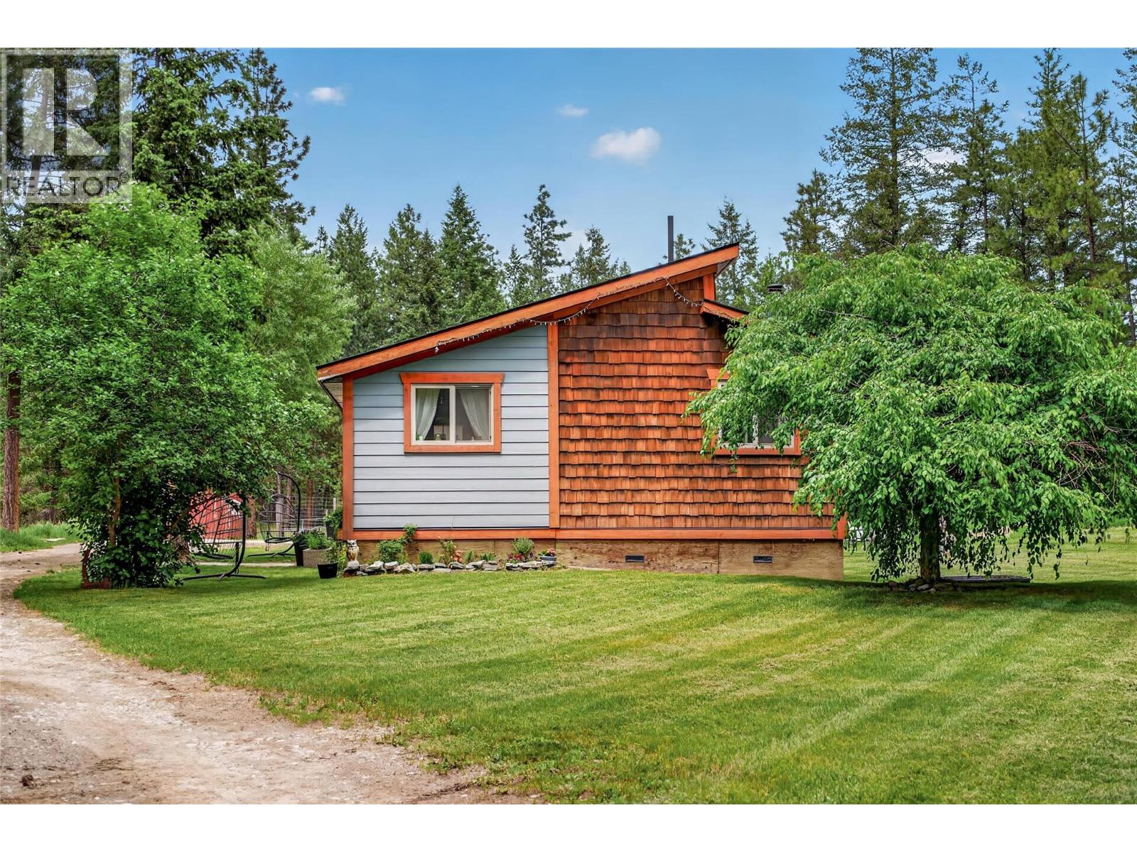 3675 Edwards Road - 2