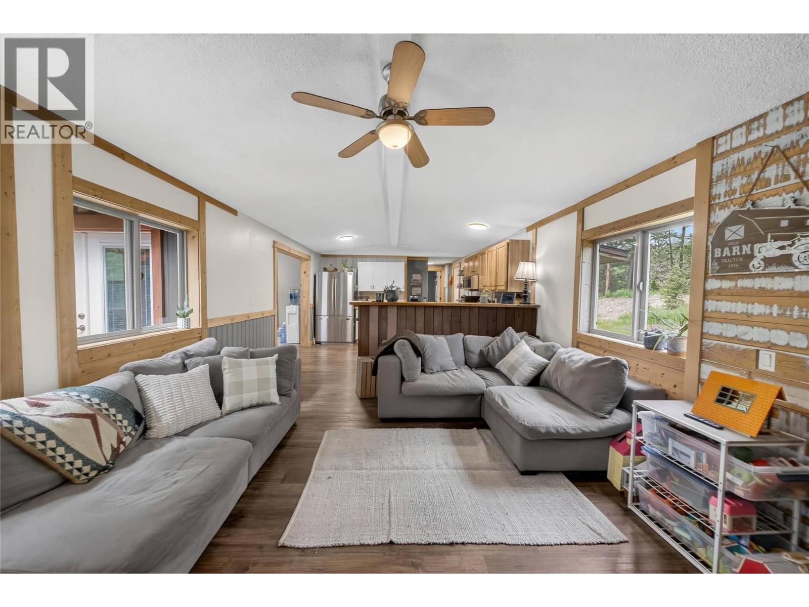 3675 Edwards Road - 10