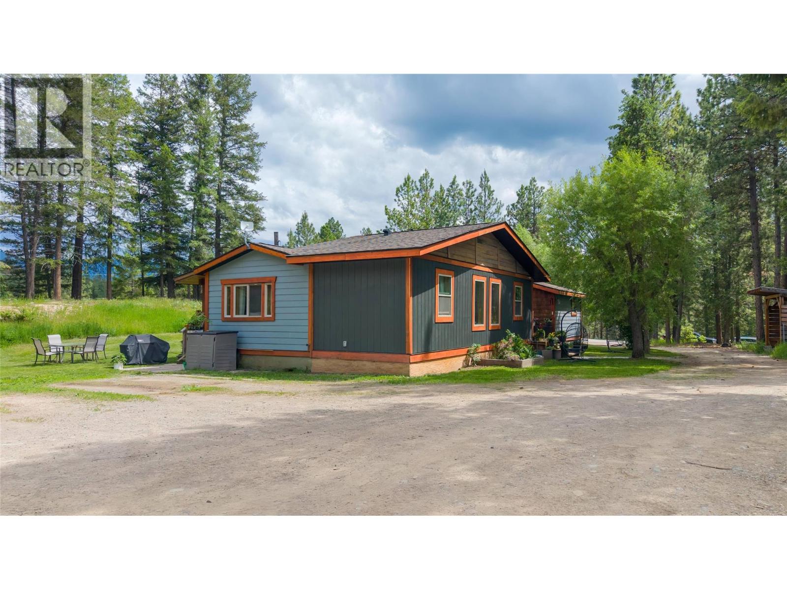 3675 Edwards Road - 36