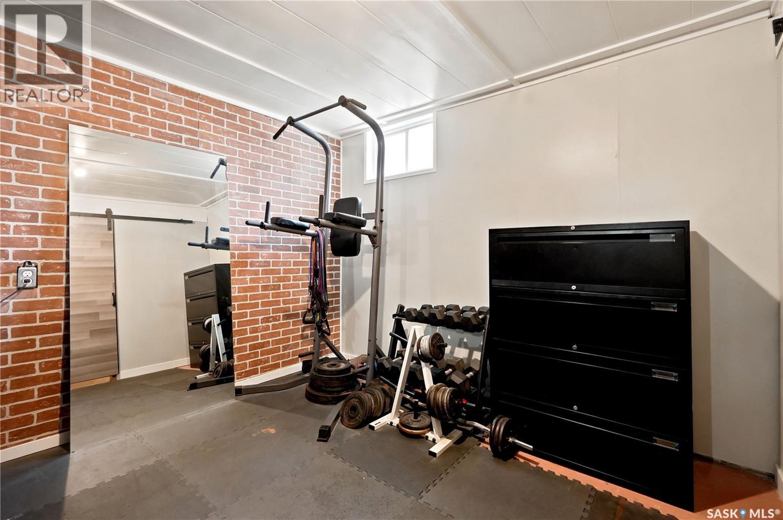 747 Argyle STREET - 31