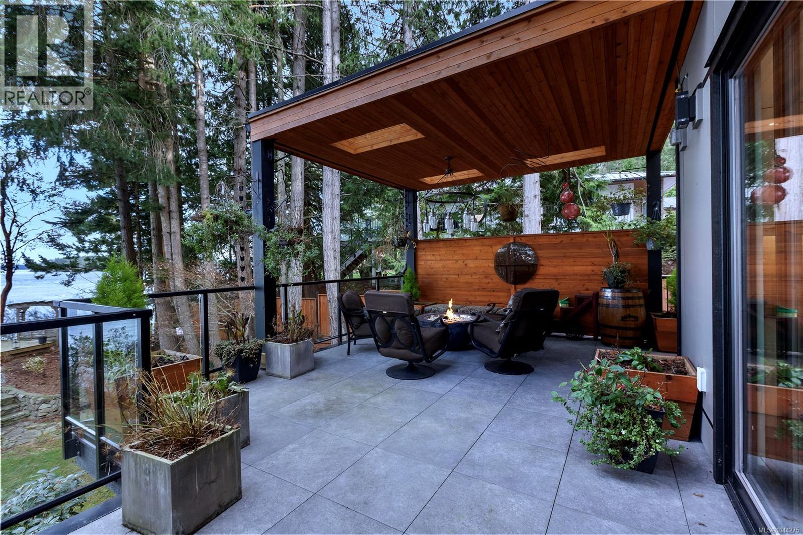 2250 Dolphin Rd - 41