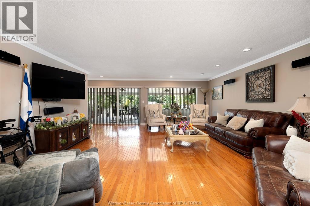 333 CORONADO - 19