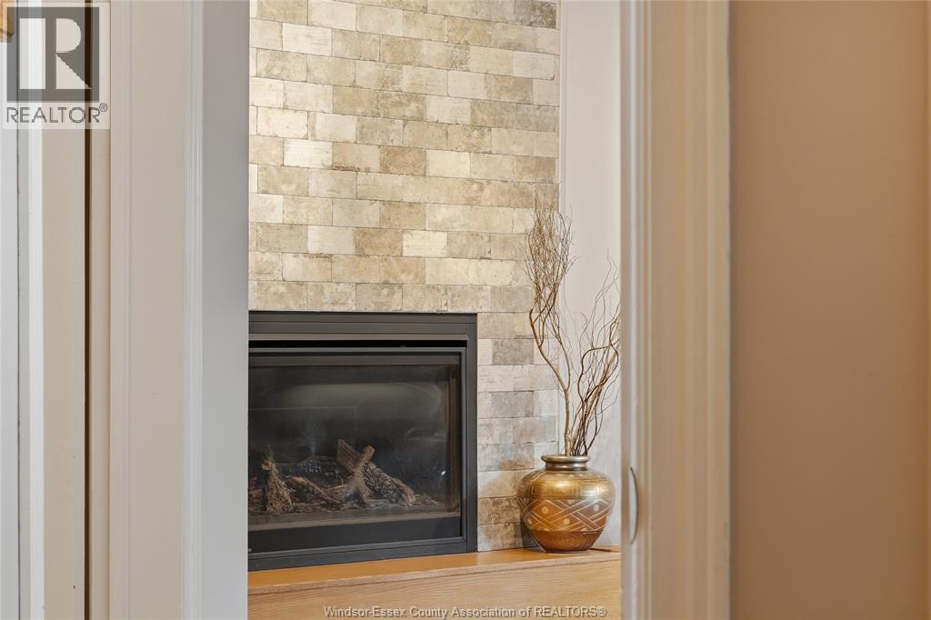 682 MICHAEL DRIVE - Image 28