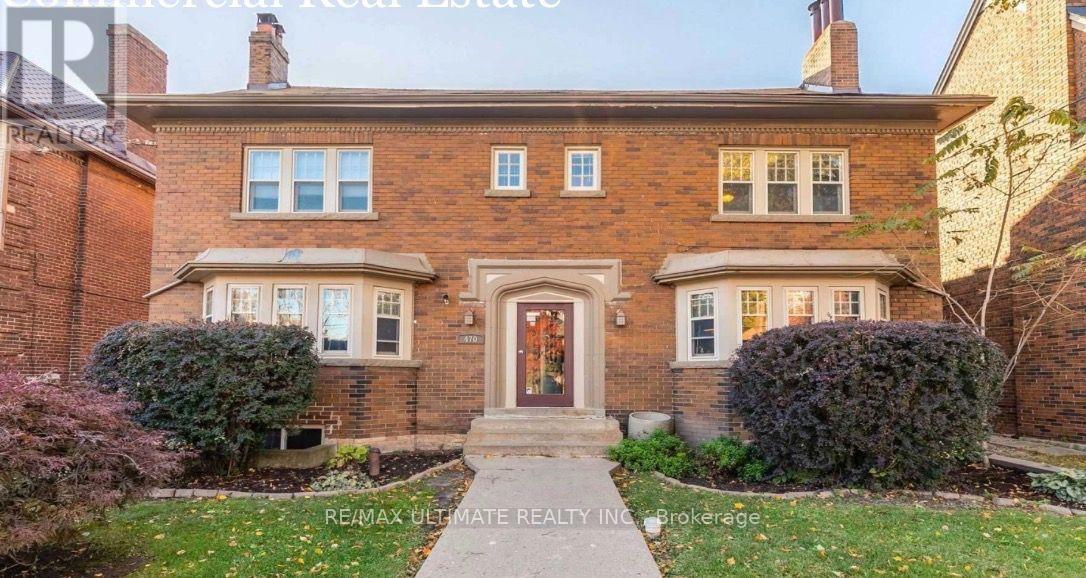 3 - 470 ORIOLE PARKWAY