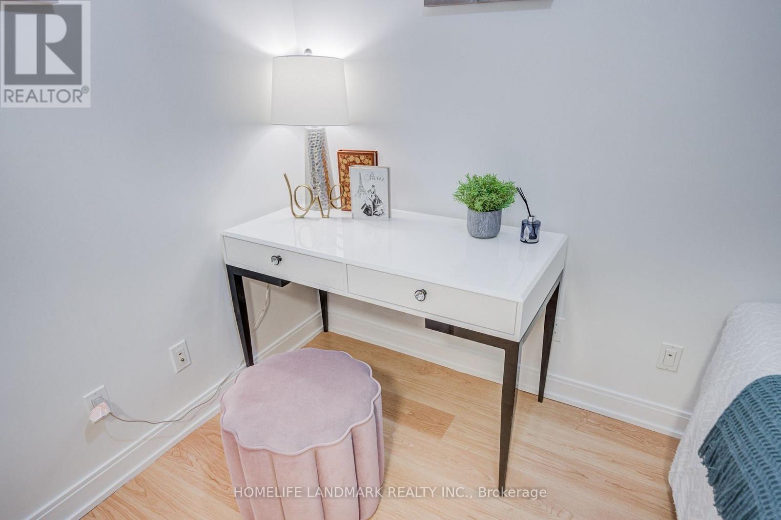 #2238 35 VIKING LANE - Image 18