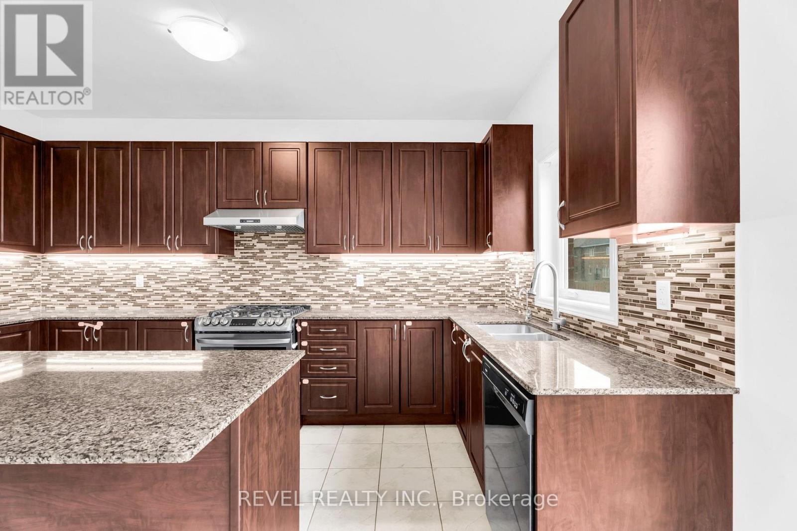 104 SEELEY AVENUE - Image 21