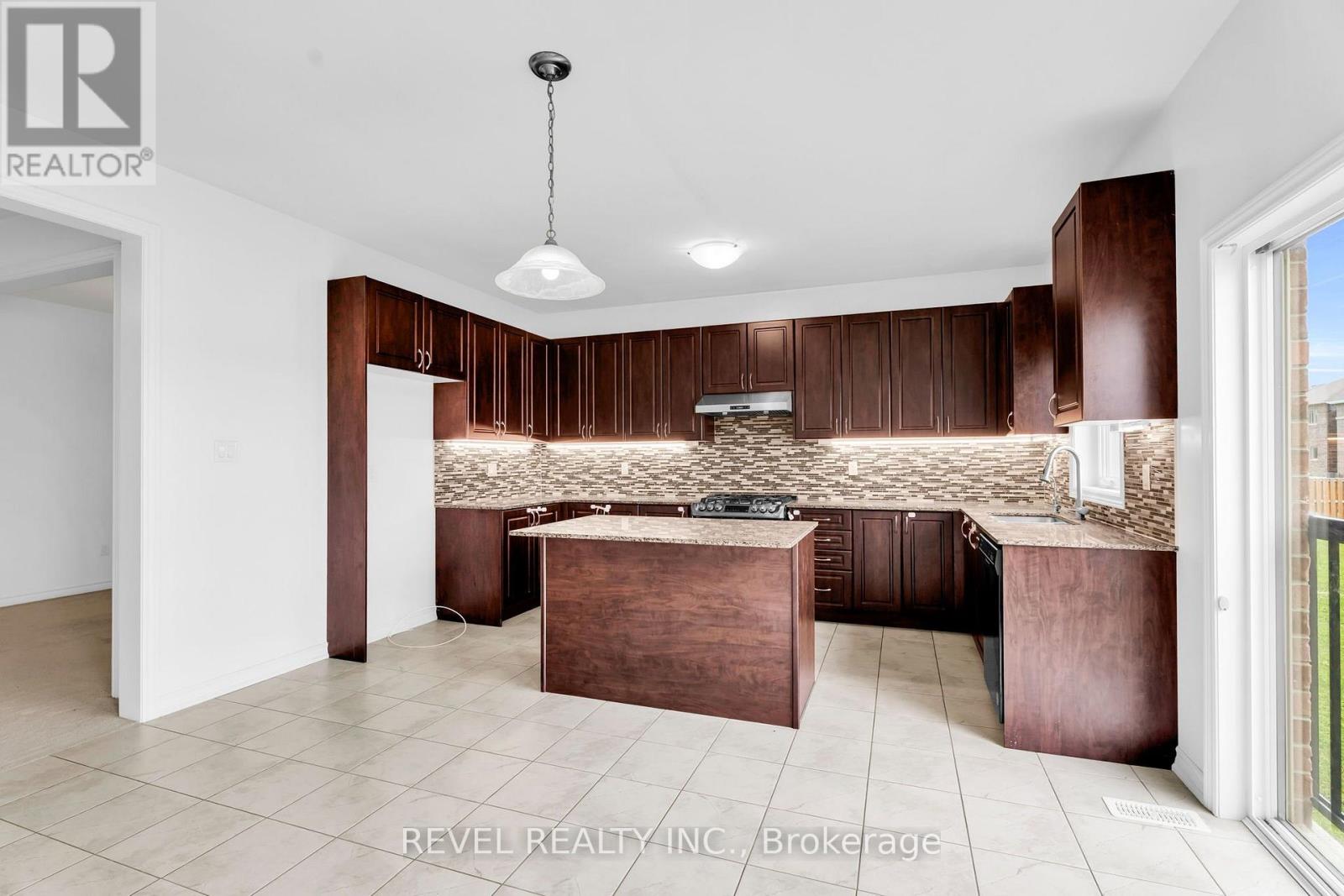 104 SEELEY AVENUE - Image 20