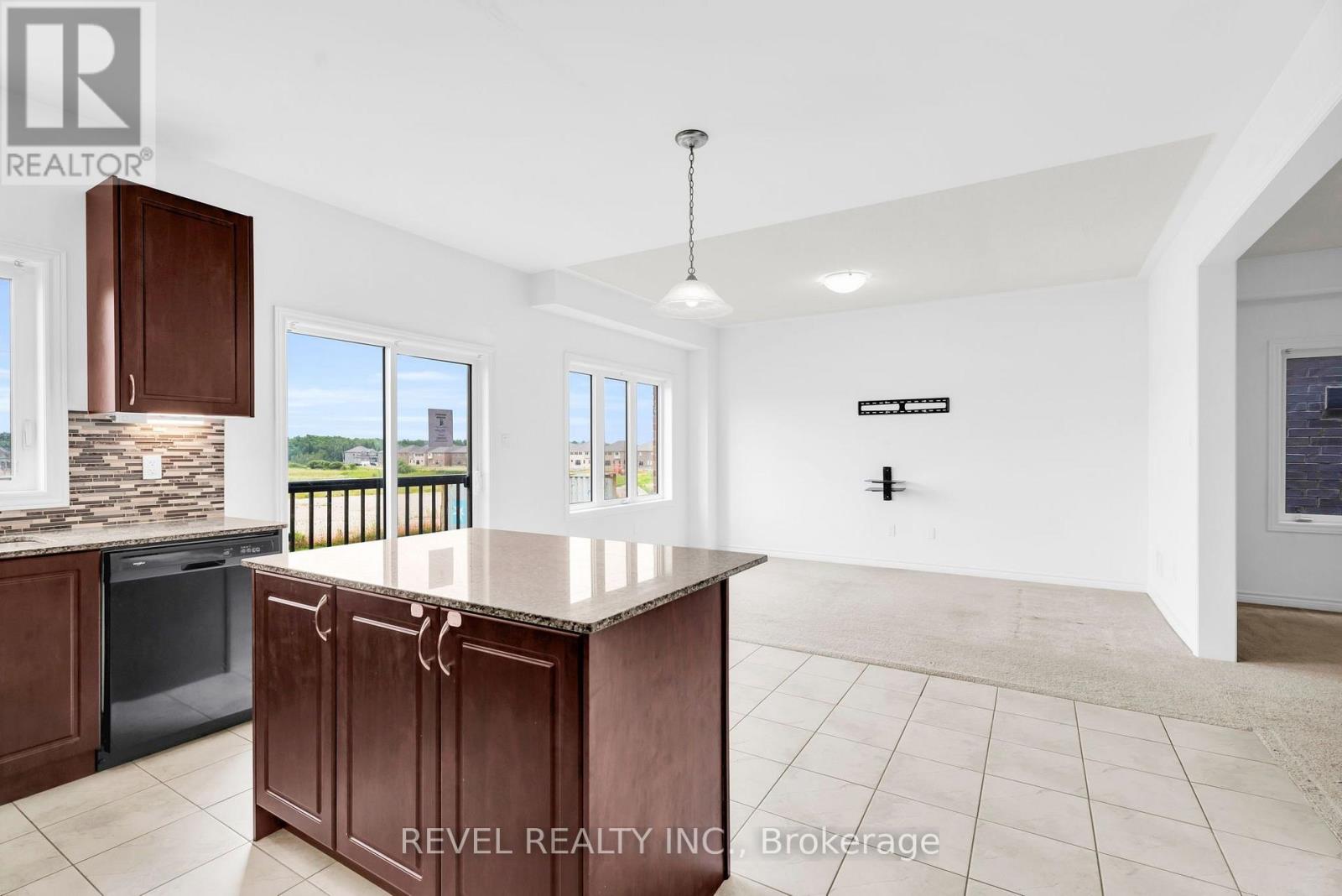 104 SEELEY AVENUE - 24