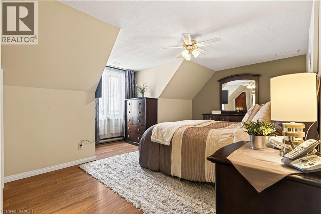 3076 GRASSIE Road - 34