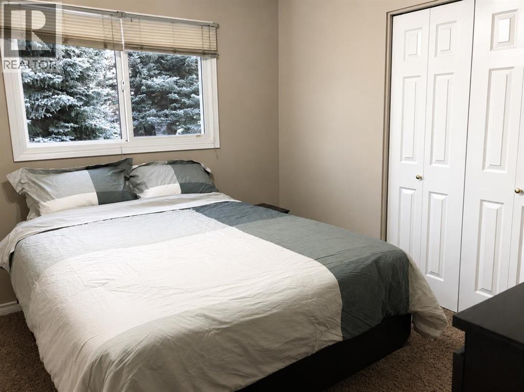 9616 76 Avenue - Image 7