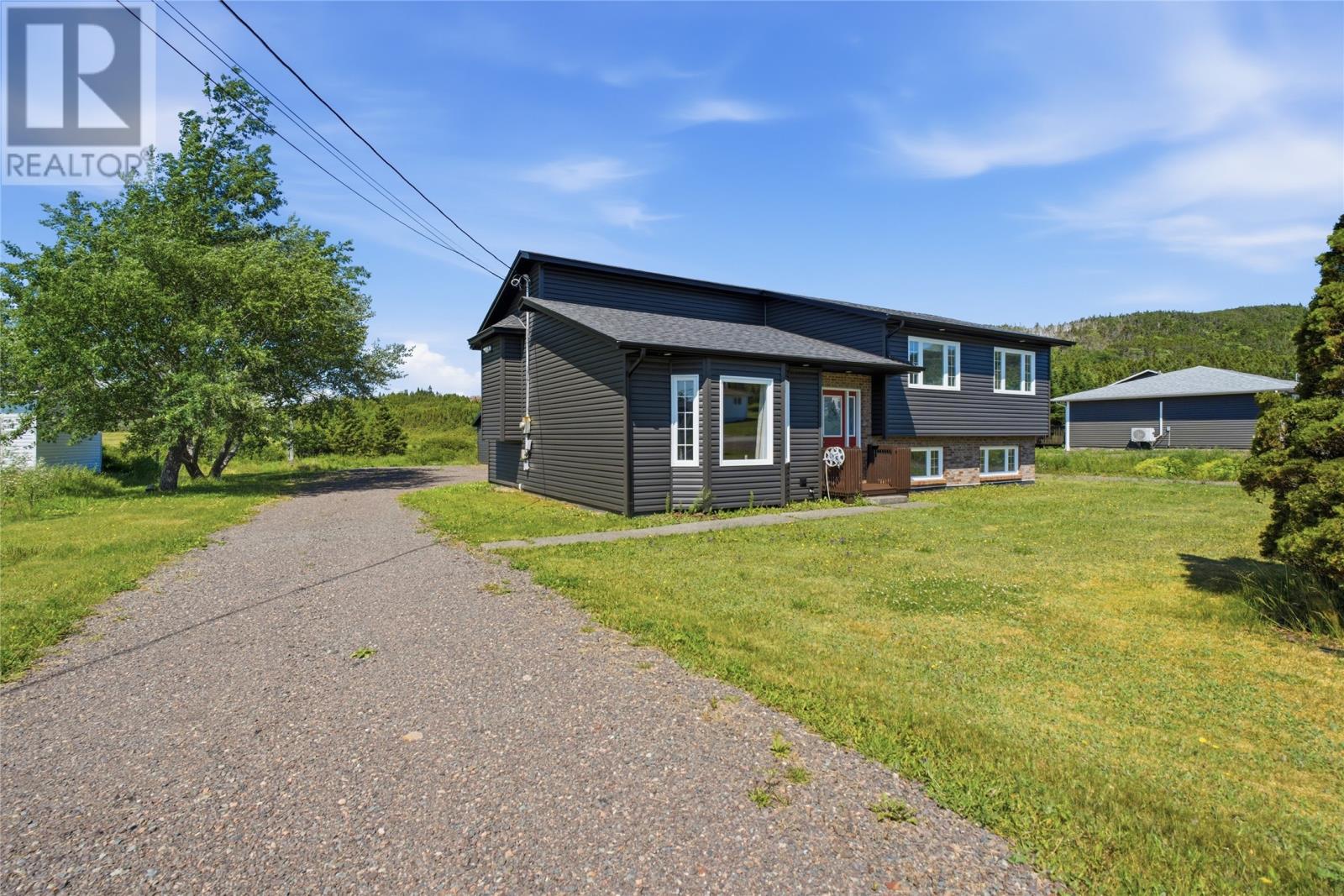 7 Clearview Drive, Burin, Newfoundland & Labrador, A0E1E0, Burin, Newfoundland & Labrador — photo 4 of 5