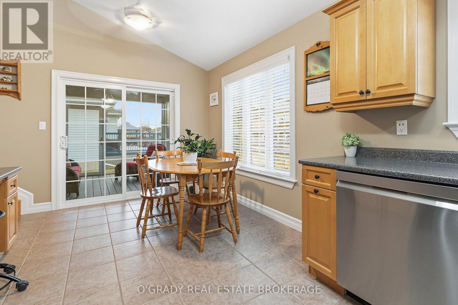 1004 CRESTWOOD DRIVE - 15