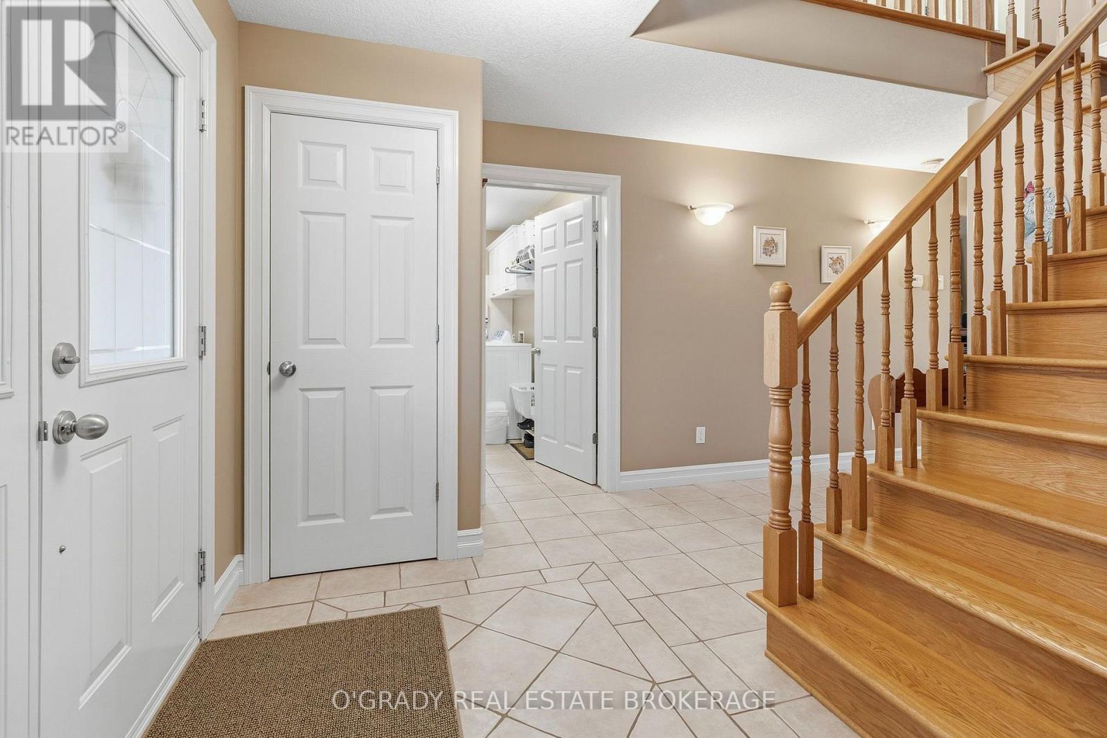 1004 CRESTWOOD DRIVE - 22