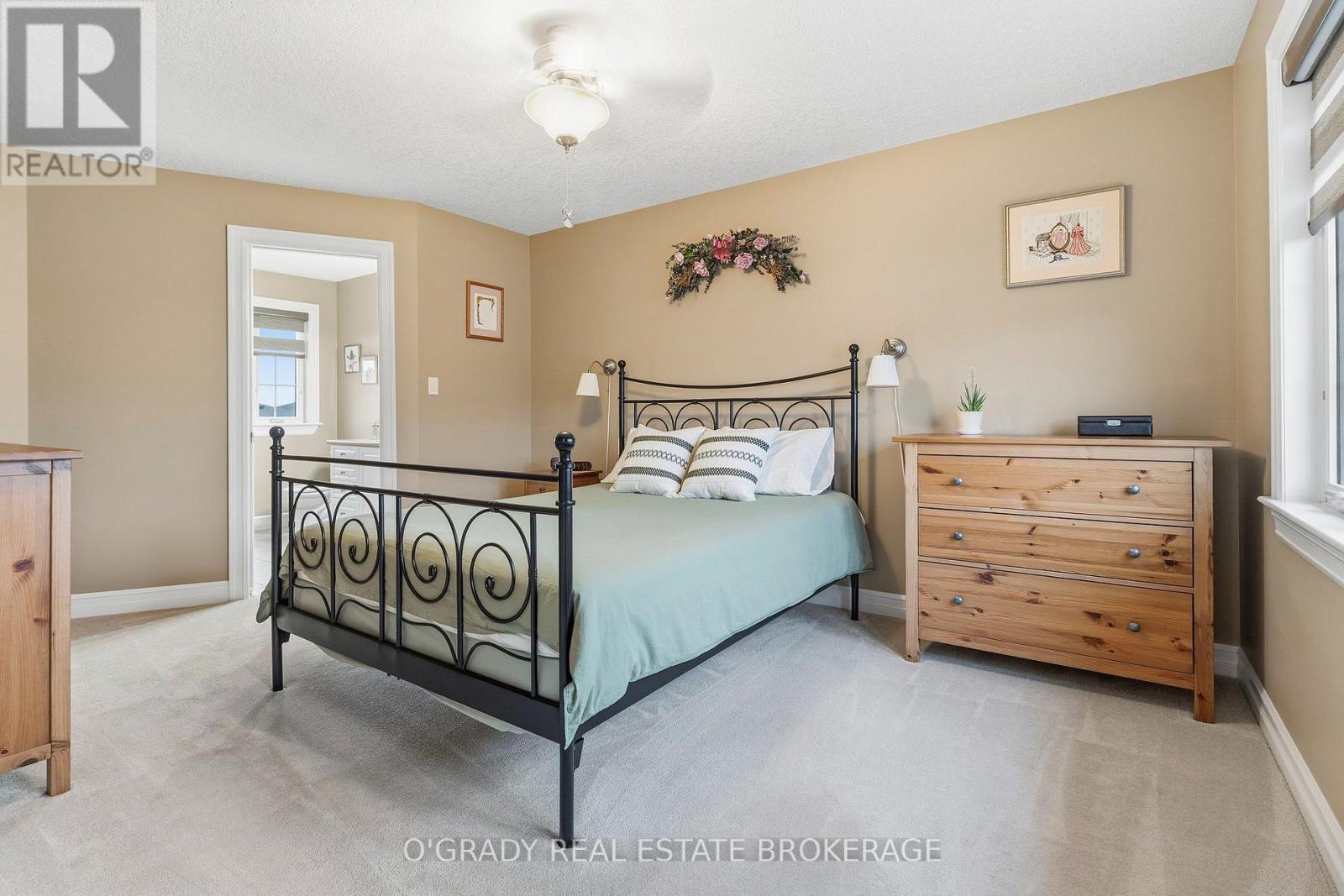 1004 CRESTWOOD DRIVE - 25