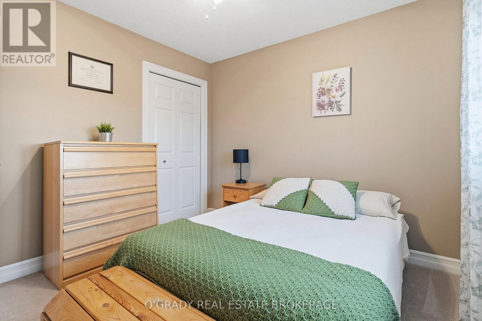 1004 CRESTWOOD DRIVE - 34