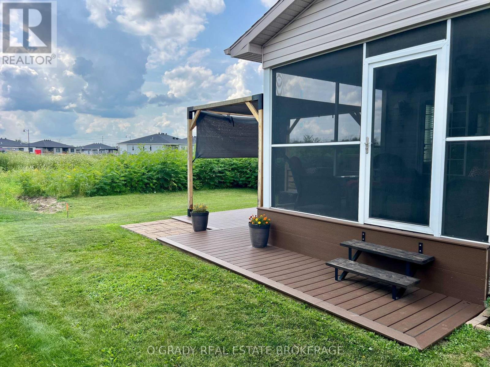 1004 CRESTWOOD DRIVE - 49