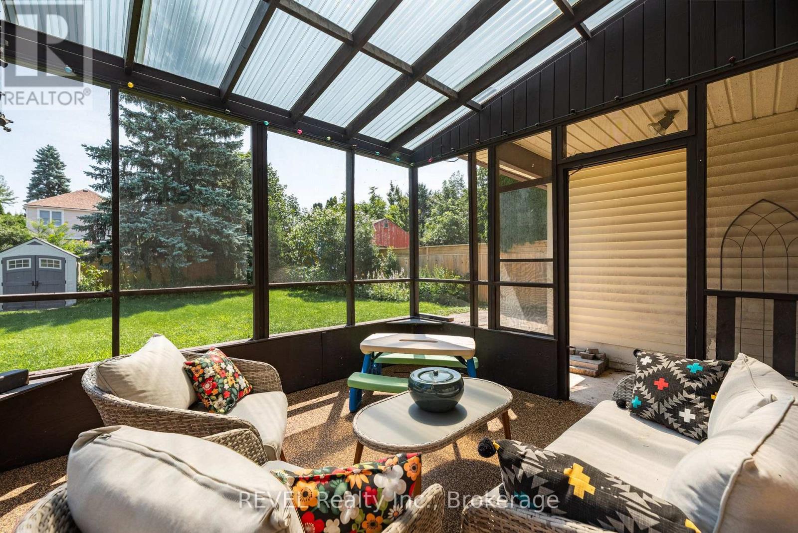 5682 HANAN AVENUE - Image 29
