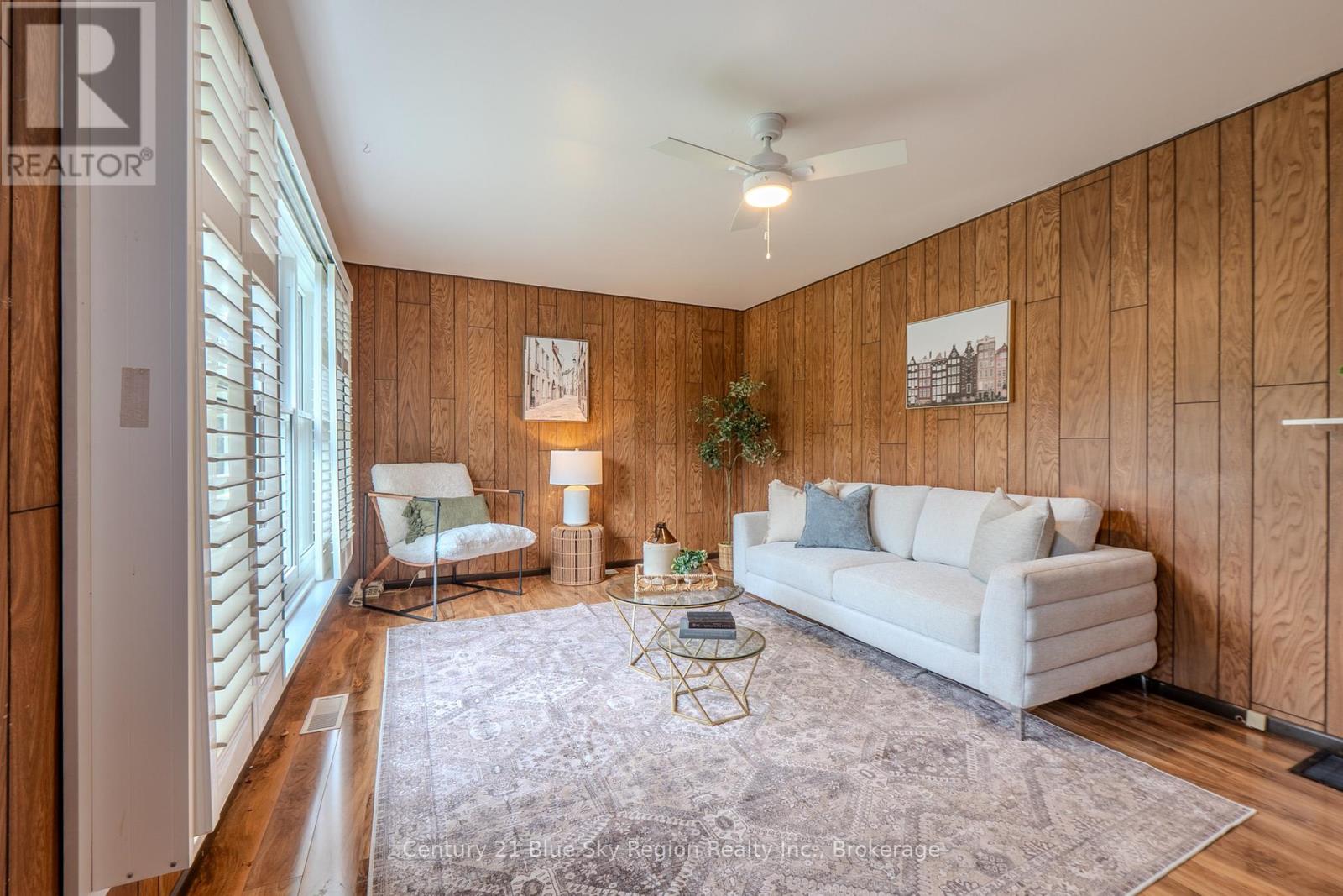 1272 LAKESHORE DRIVE - 15