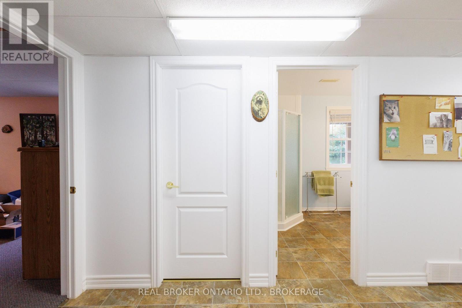 3213 DORNIE ROAD - 34