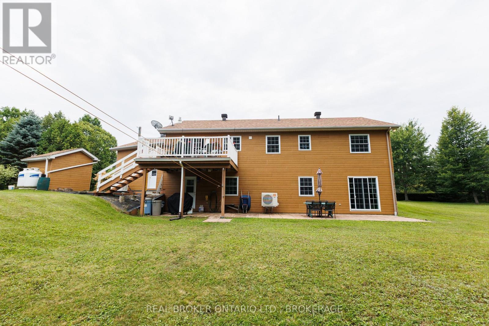 3213 DORNIE ROAD - 5