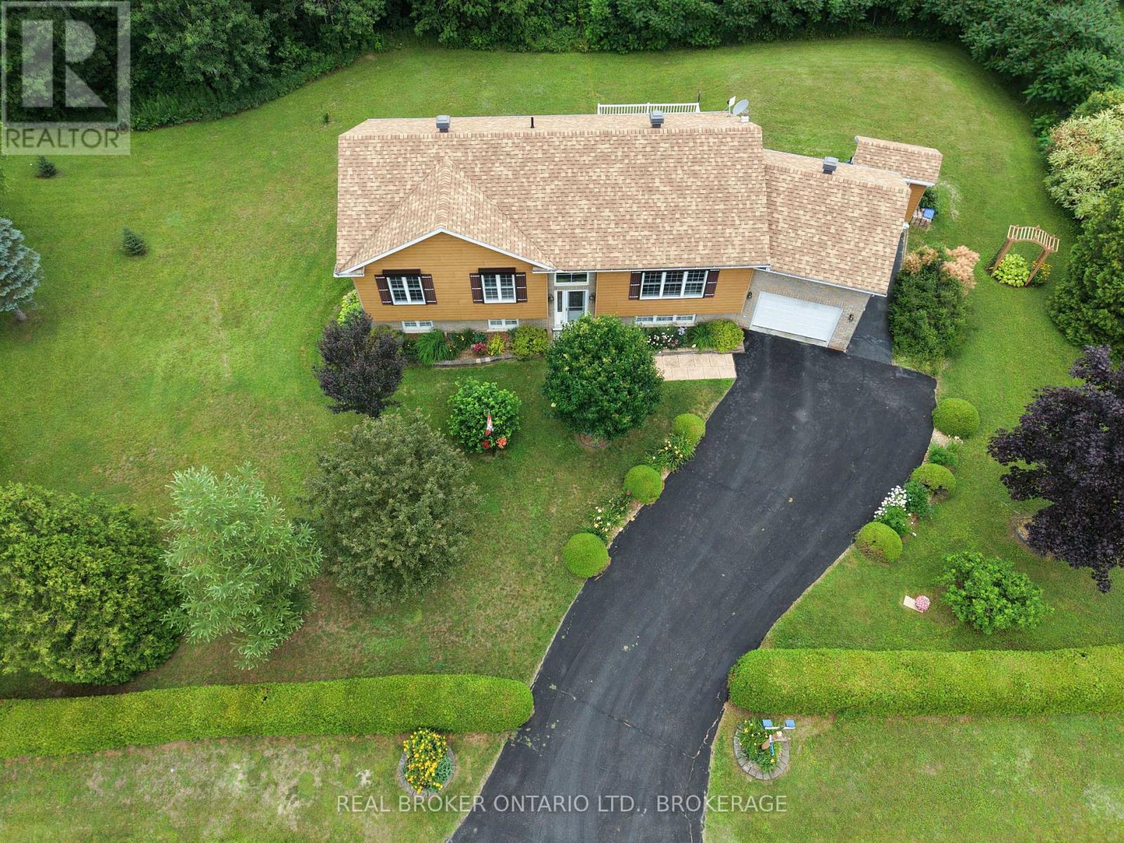 3213 DORNIE ROAD - 6