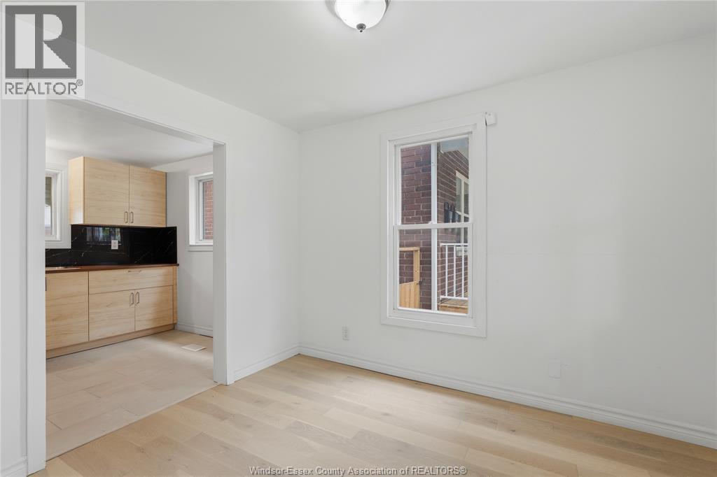 521 BROCK STREET - Image 6