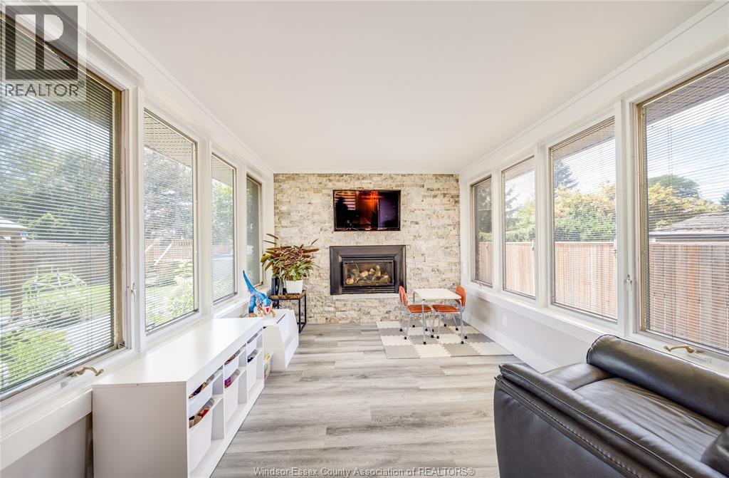 2777 ROCKWELL BOULEVARD - 22