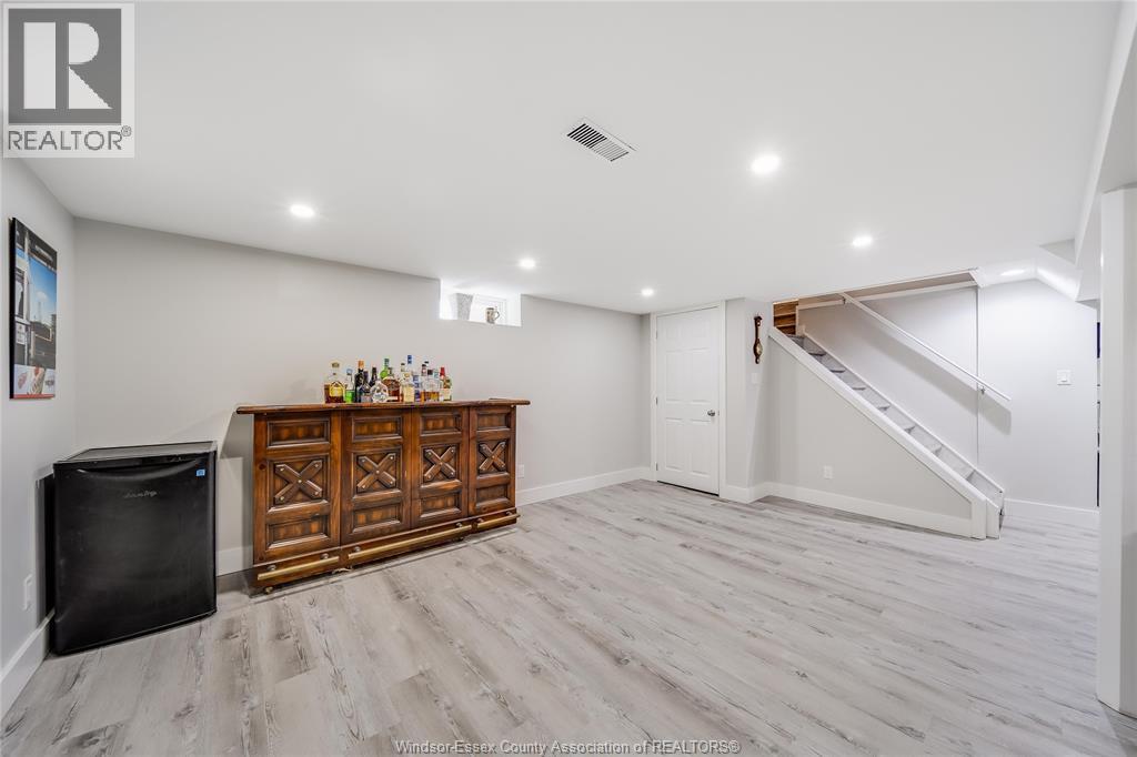 2777 ROCKWELL BOULEVARD - 26