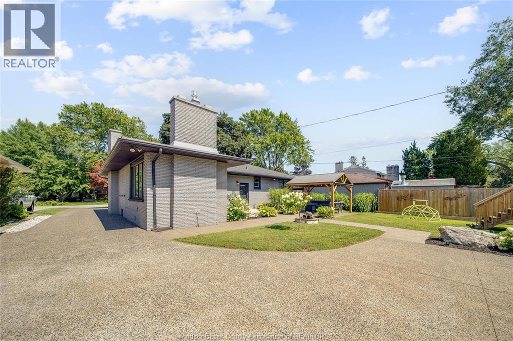 2777 ROCKWELL BOULEVARD - 47