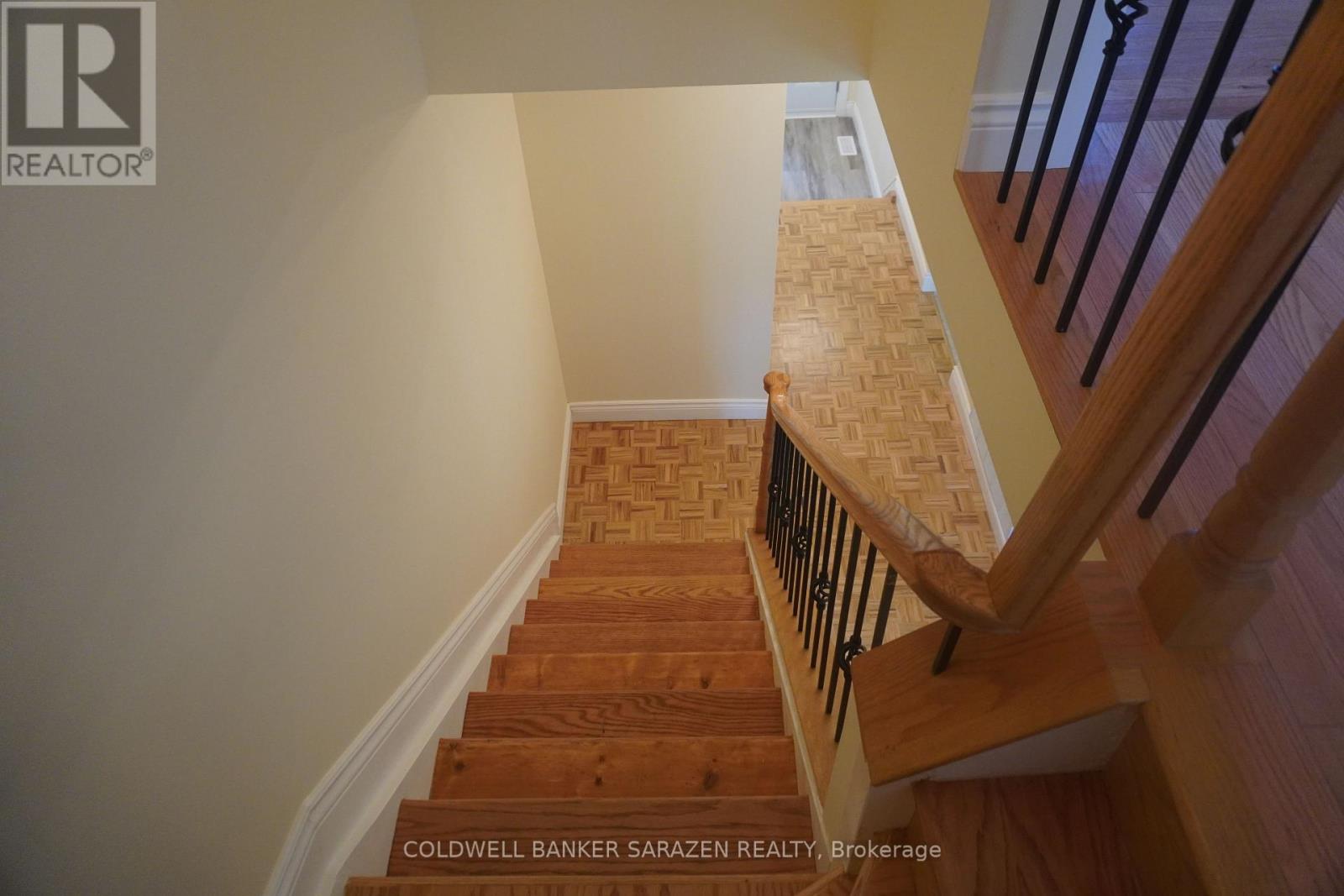 3 Bed, 2 Bath House for Sale in Ottawa – – – 38 PADDINGTON PRIVATE, Ottawa – MLS# X13421738 - Image 62