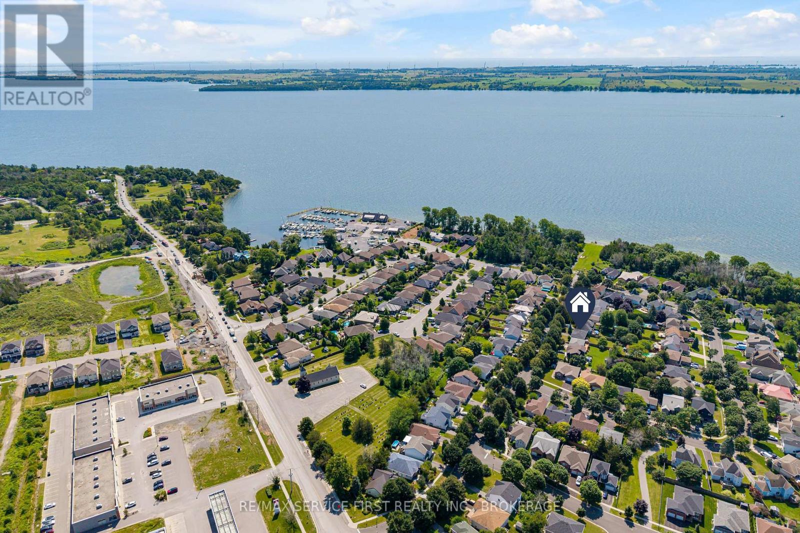 19 HERITAGE DRIVE - Image 40