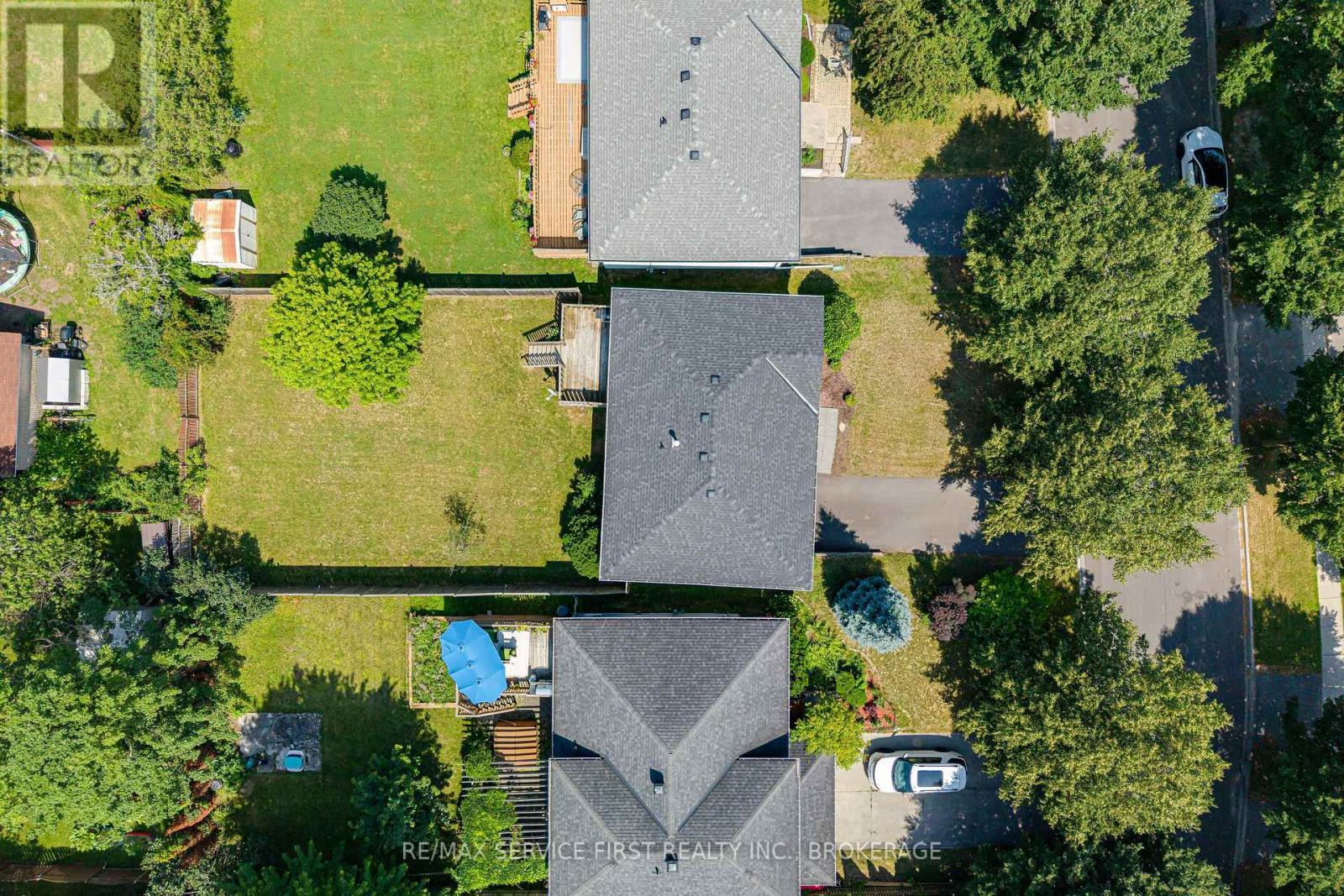 19 HERITAGE DRIVE - Image 44