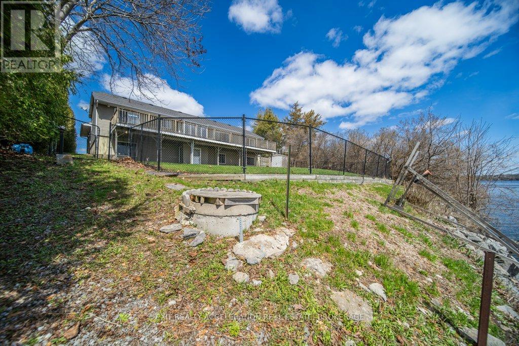 4325 COUNTY RD 9 - 37