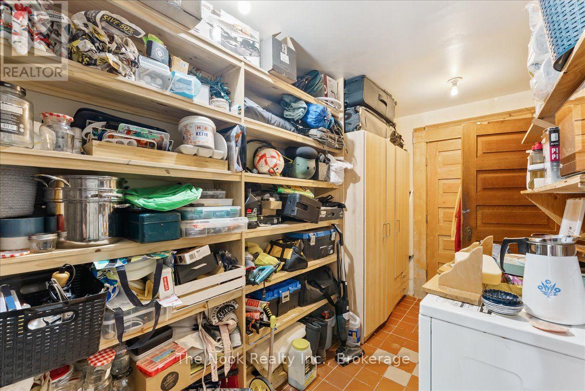 21 DENNISTOUN AVENUE - 10