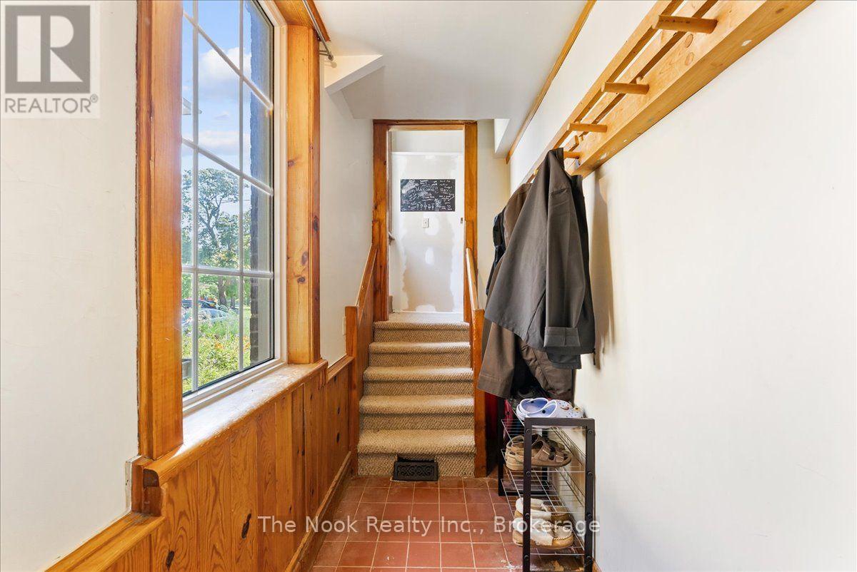 21 DENNISTOUN AVENUE - 15