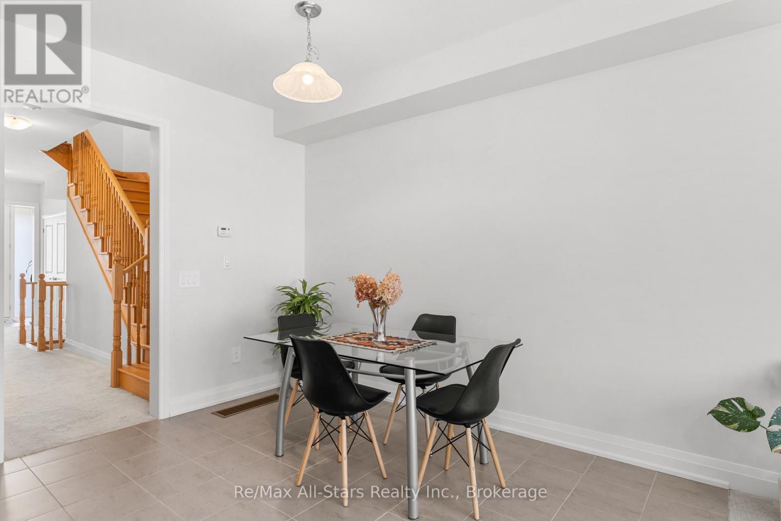 7 KEENAN STREET - 12