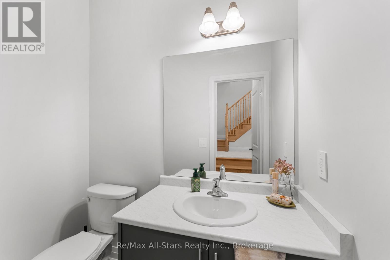 7 KEENAN STREET - 13