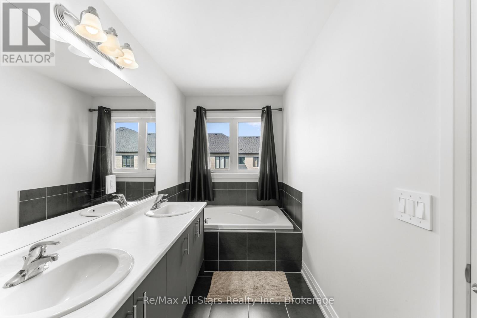 7 KEENAN STREET - 20