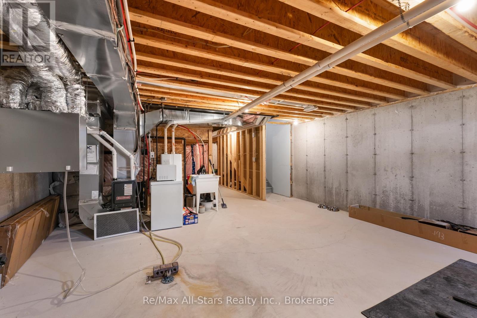 7 KEENAN STREET - 24