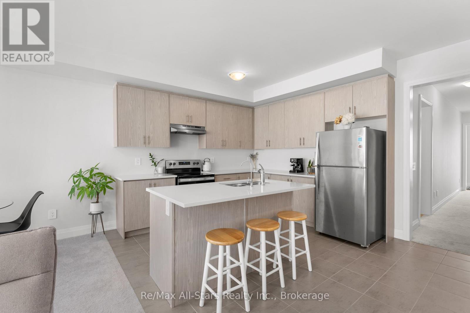 7 KEENAN STREET - 7